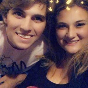 Meet your Posher, Alexandra